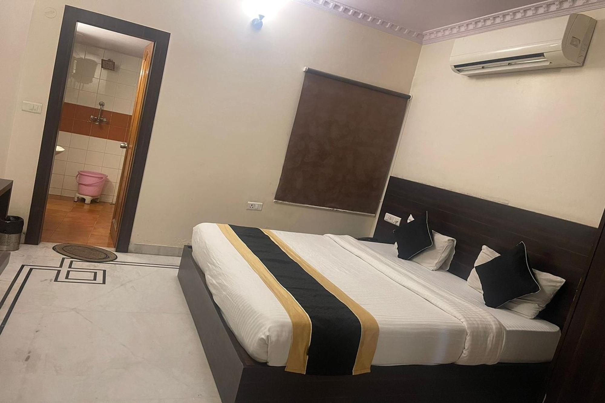 Hotel Rang Mahal Near Jaipur International Airport Exterior photo
