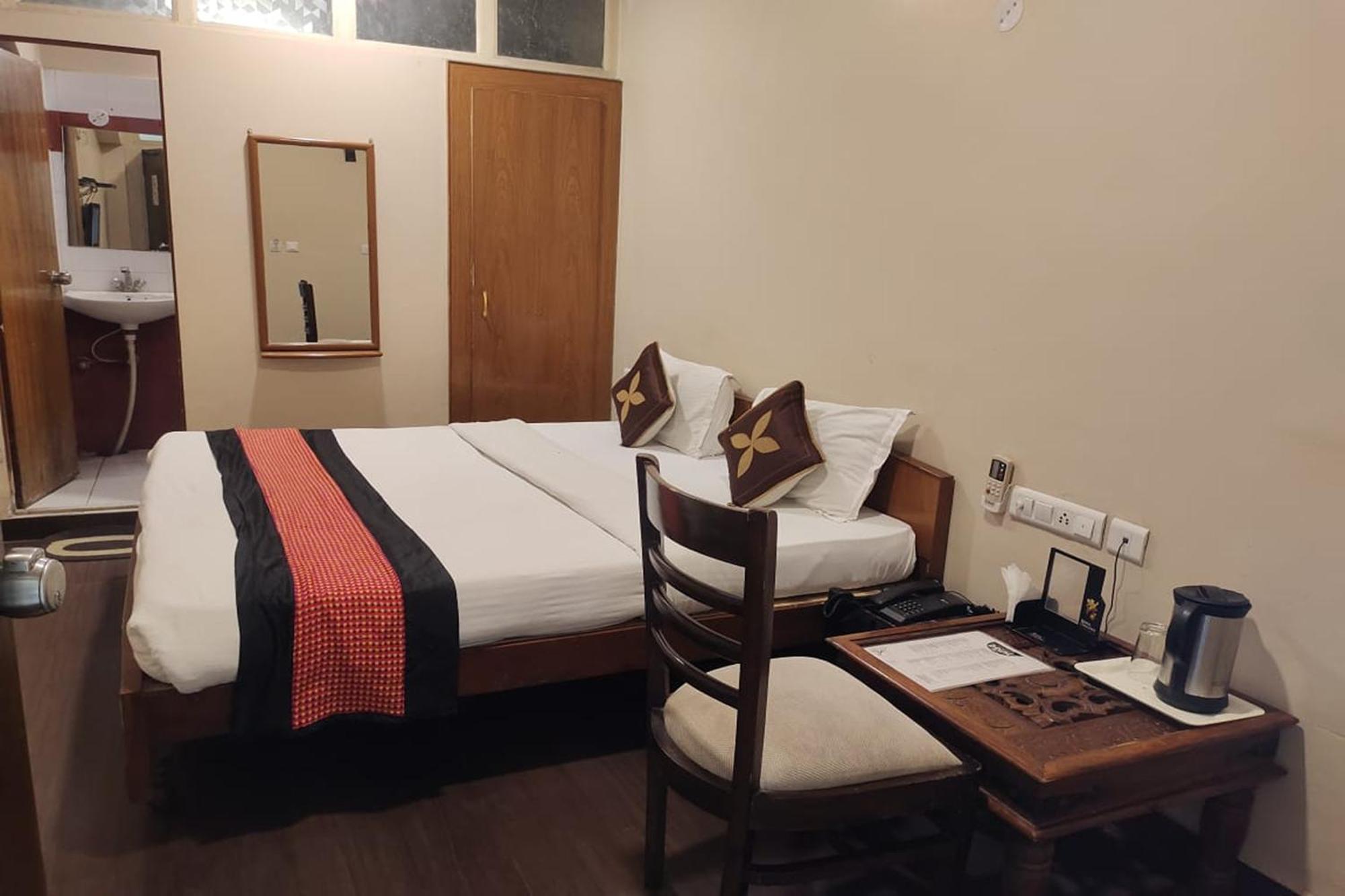 Hotel Rang Mahal Near Jaipur International Airport Exterior photo